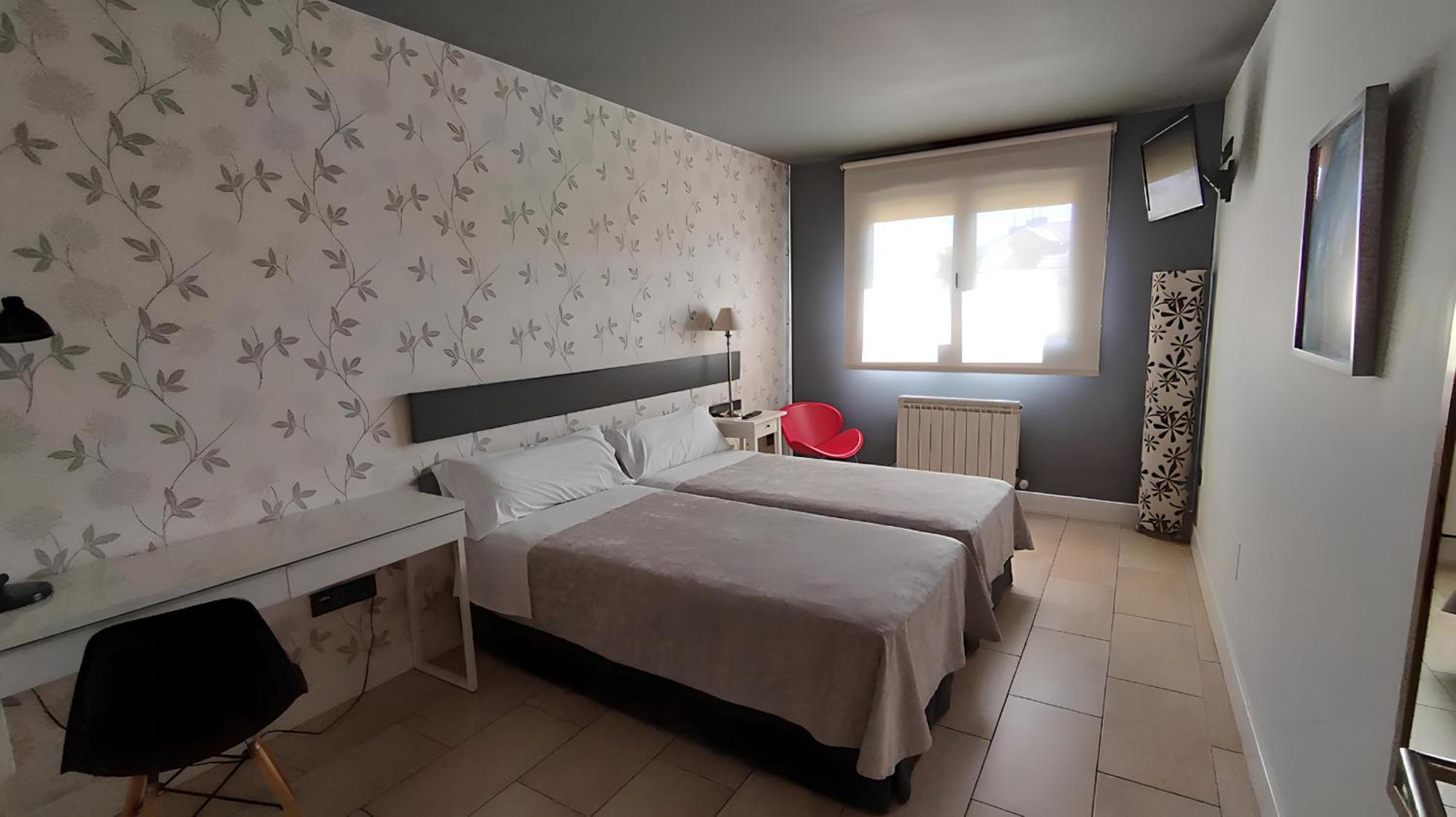 Apartahotel Comforsuite Boecillo Buitenkant foto